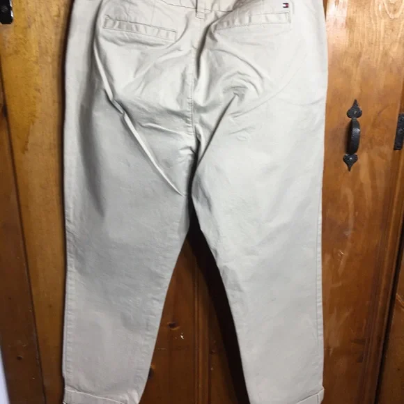 Tommy Hilfiger chino cropped pants - Picture 2 of 4